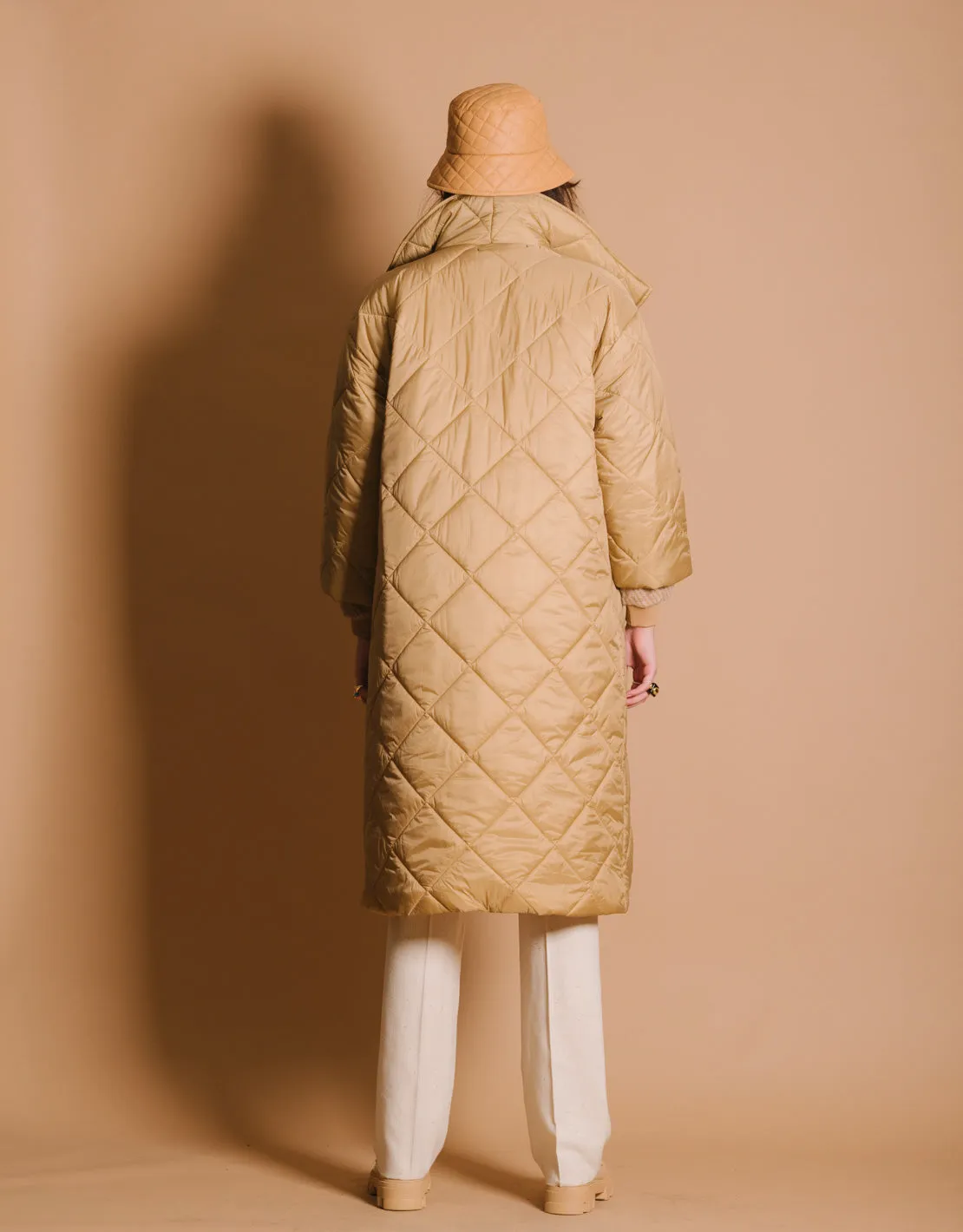 Padded quilted oversized coat