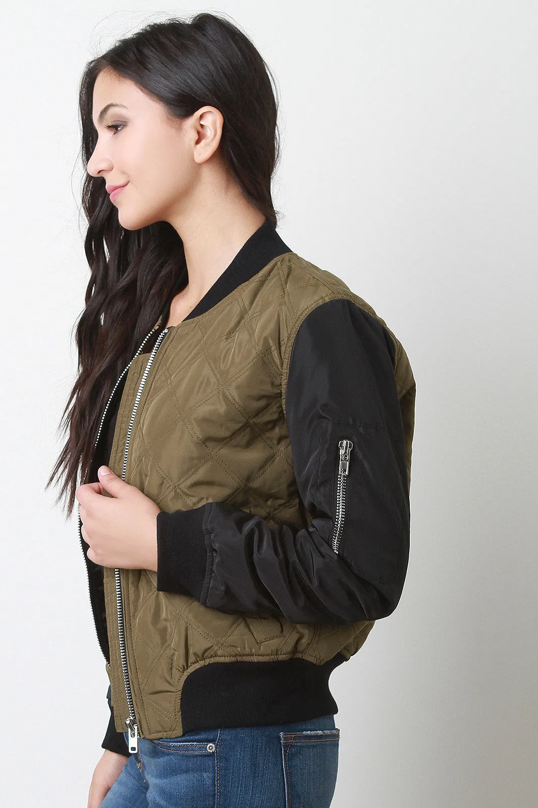 Quilted Zipped Up Bomber Puffer Jacket