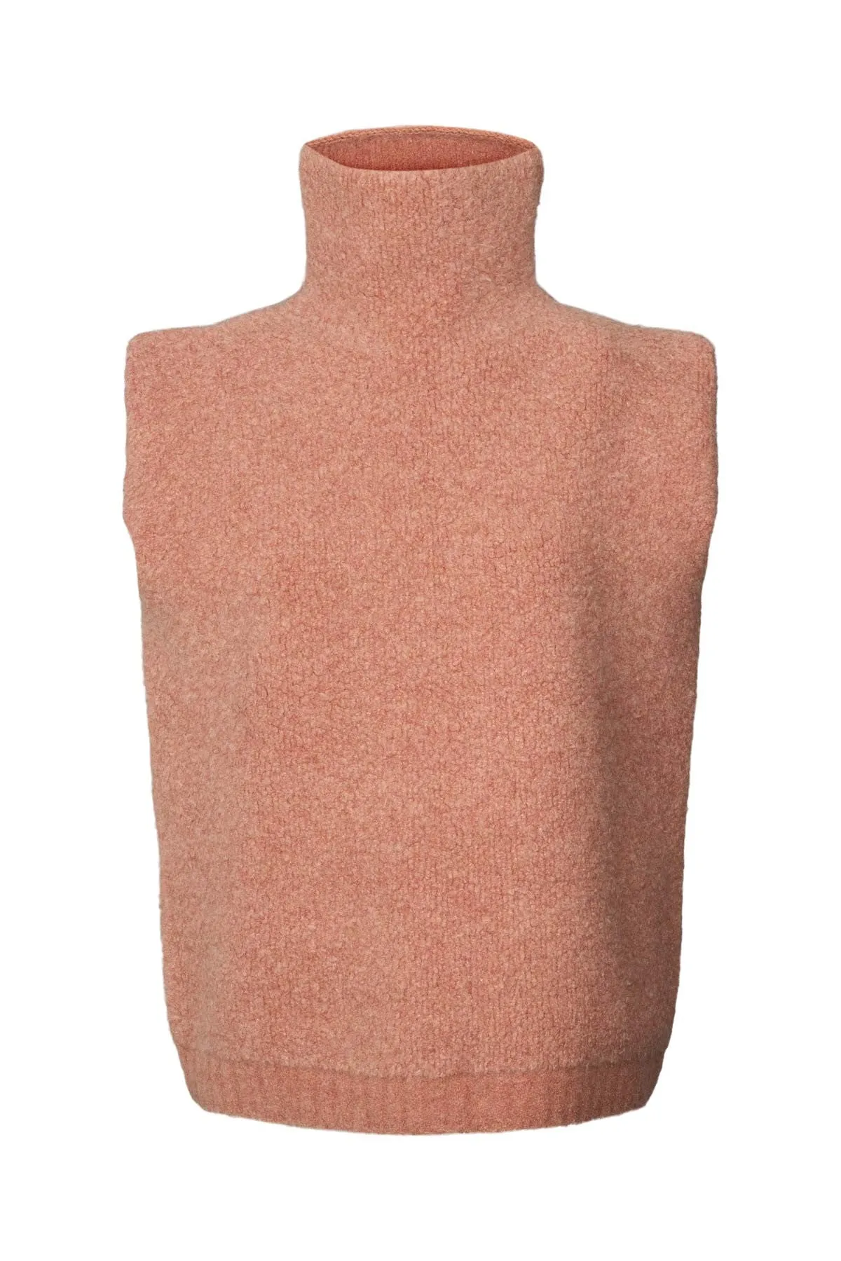 Rumi Sheep Knit Vest in Peachy